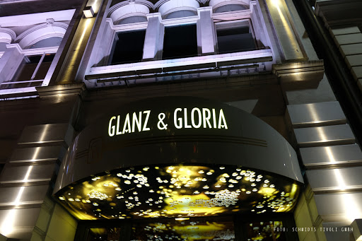 Glanz & Gloria at Schmidts TIVOLI