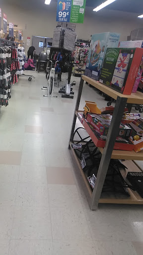 Thrift Store «South Hill Goodwill», reviews and photos, 12915 Meridian E, Puyallup, WA 98373, USA