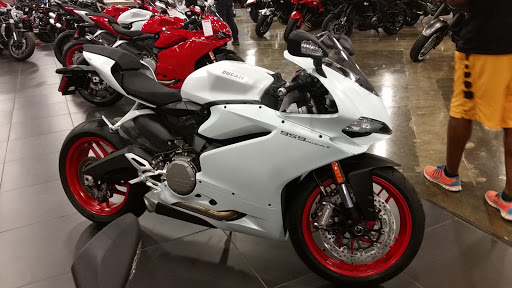 Motorsports Store «Del Amo Motorsports of Orange County», reviews and photos, 2401 Pullman St, Santa Ana, CA 92705, USA