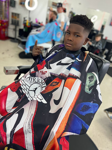 Barber Shop «New Era Barber Shop», reviews and photos, 405 Magnolia Ave, Auburndale, FL 33823, USA