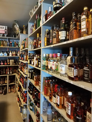 Liquor Store «Cape Vincent Liquor Store», reviews and photos, 154 Lee St, Cape Vincent, NY 13618, USA