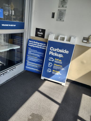 Electronics Store «Best Buy», reviews and photos, 187 Creekside Way, New Braunfels, TX 78130, USA