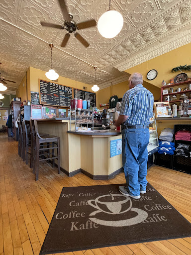 Coffee Shop «Coffee Landing Cafe», reviews and photos, 444 3rd St, International Falls, MN 56649, USA