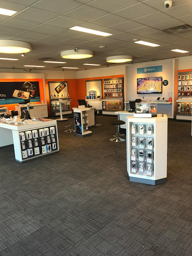 Cell Phone Store «AT&T Authorized Retailer», reviews and photos, 42857 Woodward Ave, Bloomfield Hills, MI 48304, USA
