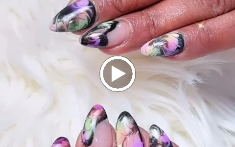 Blooming nails & Nailsbyjessie image