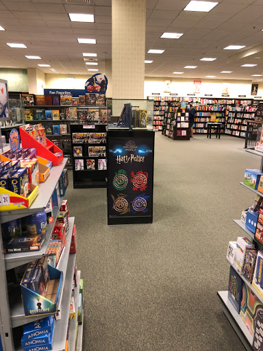 Book Store «Barnes & Noble», reviews and photos, 100 Greyrock Pl, Stamford, CT 06901, USA