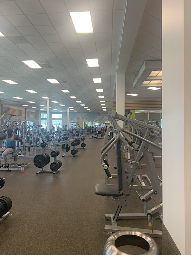 Gym «LA Fitness», reviews and photos, 4175 W 76th St, Edina, MN 55435, USA