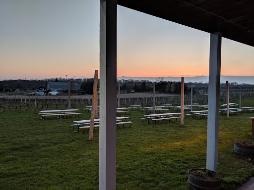 Winery «Laurel Lake Vineyards», reviews and photos, 3165 Main Rd, Laurel, NY 11948, USA