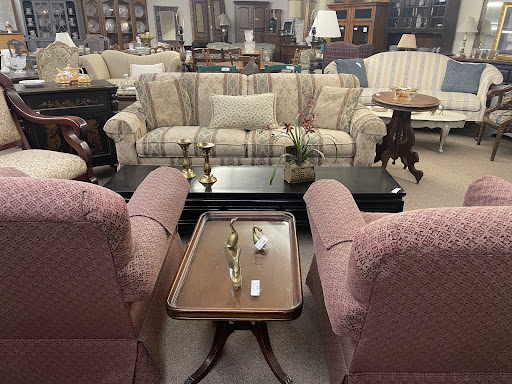 Consignment Shop «Refabulous Furnishings», reviews and photos, 2231 Vestal Pkwy W, Vestal, NY 13850, USA
