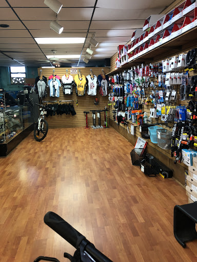 Bicycle Store «Pelham Bicycle Center», reviews and photos, 109 Wolfs Ln, Pelham, NY 10803, USA