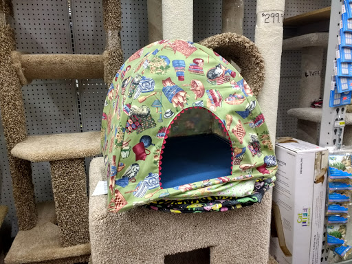 Pet Supply Store «Pet Club Rancho Cordova», reviews and photos, 2344 Sunrise Blvd, Rancho Cordova, CA 95670, USA