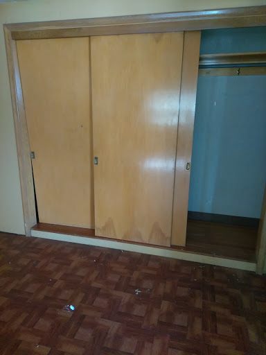 Door Supplier «Bauer Brothers Salvage», reviews and photos, 2432 N 2nd St, Minneapolis, MN 55411, USA