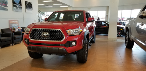 Toyota Dealer «Joseph Toyota of Cincinnati», reviews and photos, 9101 Colerain Ave, Cincinnati, OH 45251, USA