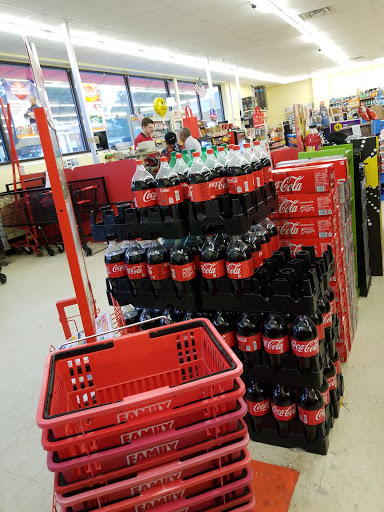 Dollar Store «FAMILY DOLLAR», reviews and photos, 51 Franklin St, Westfield, MA 01085, USA