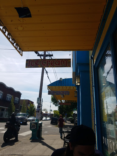 Dessert Shop «Tonallis Donuts & Cream», reviews and photos, 2805 NE Alberta St, Portland, OR 97211, USA