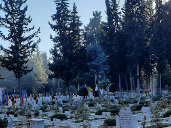 Adana Asri Mezarlığı
