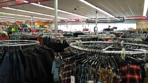 Outdoor Sports Store «Sunbird Shopping Center», reviews and photos, 1000 NE Algiers Rd SE, Yelm, WA 98597, USA