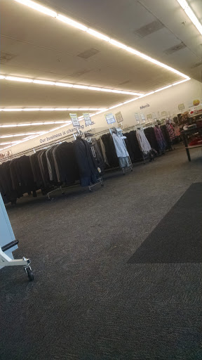 Thrift Store «Goodwill Windsor Woods Retail Store», reviews and photos, 229 S Rosemont Rd, Virginia Beach, VA 23452, USA