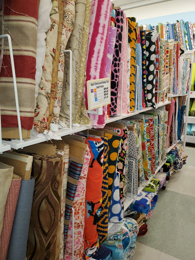 Fabric Store «Jo-Ann Fabrics and Crafts», reviews and photos, 521 Solomons Island Rd N #34, Prince Frederick, MD 20678, USA