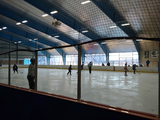 Ice skating rinks in Cleveland