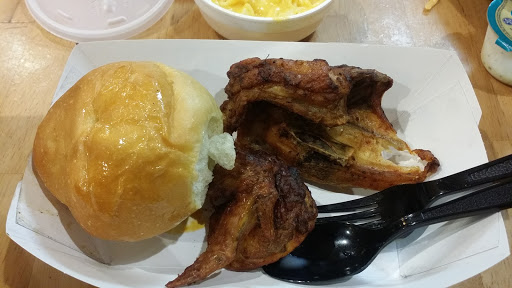 American Restaurant «Golden Chick», reviews and photos, 1741 W Oaklawn Rd, Pleasanton, TX 78064, USA