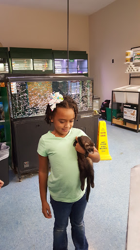 Pet Supply Store «Pet Supplies Plus», reviews and photos, 3820 Milan Rd, Sandusky, OH 44870, USA