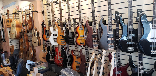 Guitar shops in Toluca de Lerdo