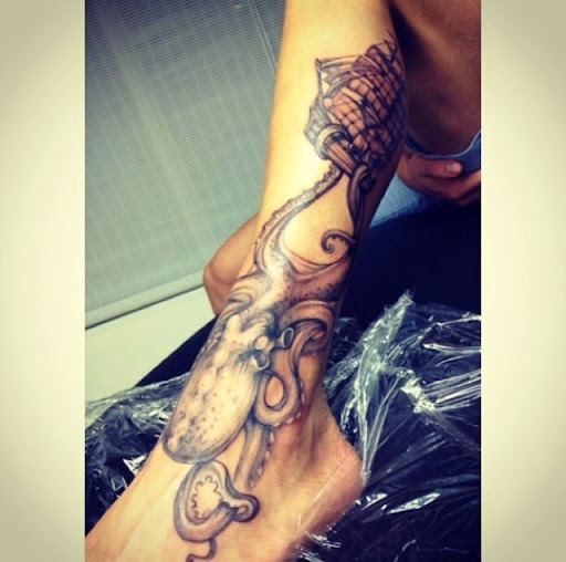 Tattoo Shop «Looking Glass Tattoos», reviews and photos, 207 Drum Point Rd, Brick, NJ 08723, USA