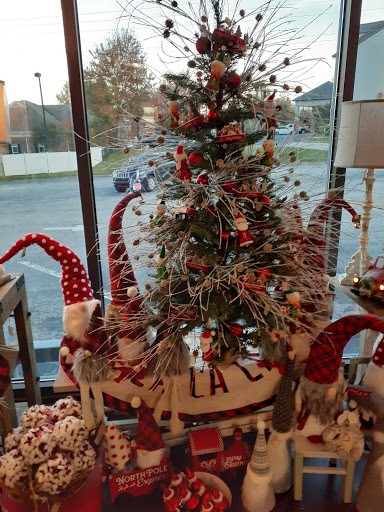 Gift Shop «Nest Feathers», reviews and photos, 3621 Mundy Mill Rd, Oakwood, GA 30566, USA