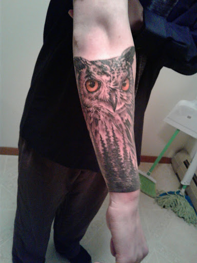 Tattoo Shop «Mecca Tattoo», reviews and photos, 115 S Broad St, Mankato, MN 56001, USA