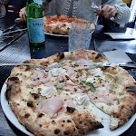 Photo n°1 de l'avis de Gennaro.o fait le 14/02/2023 à 16:03 sur le  Isabella De Cham Pizza Fritta | Aversa à Aversa