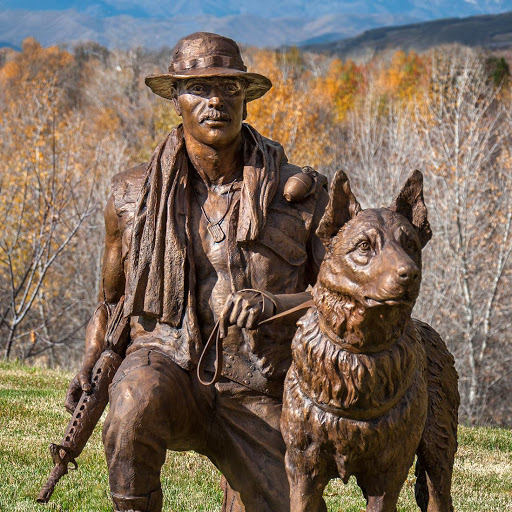 Sculpture «Big Statues», reviews and photos, 815 Columbia Ln, Provo, UT