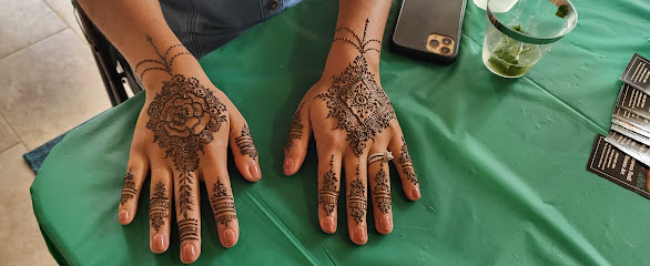 Naseera Fazil Henna Art