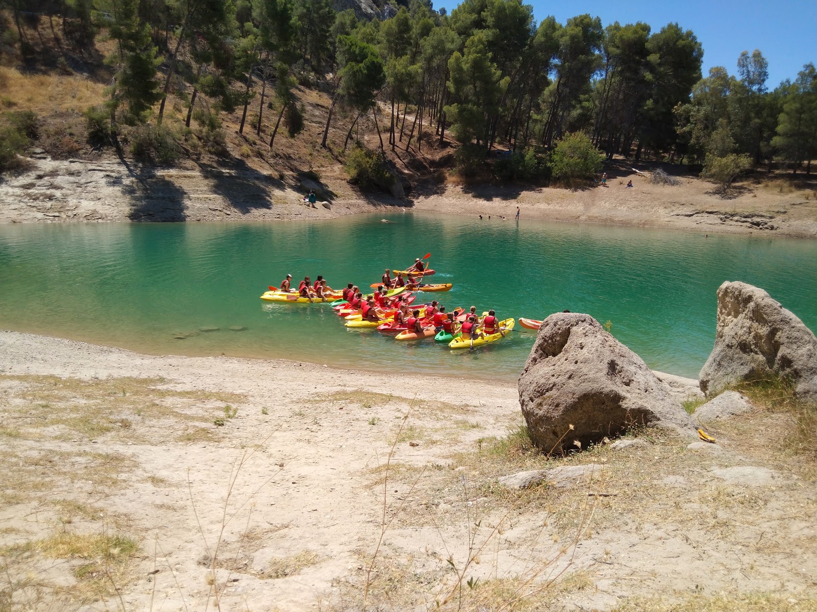 Foto de Playa del promontorio. com água cristalina superfície