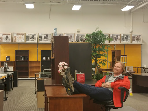 Office Supply Store «OfficeMax», reviews and photos, 10111 State Line Rd, Kansas City, MO 64114, USA