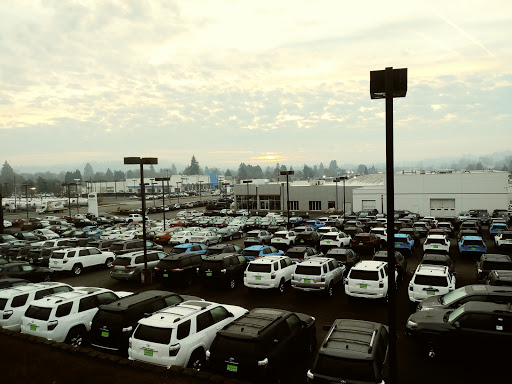 Toyota Dealer «Toyota of Gladstone», reviews and photos, 19375 McLoughlin Blvd, Gladstone, OR 97027, USA