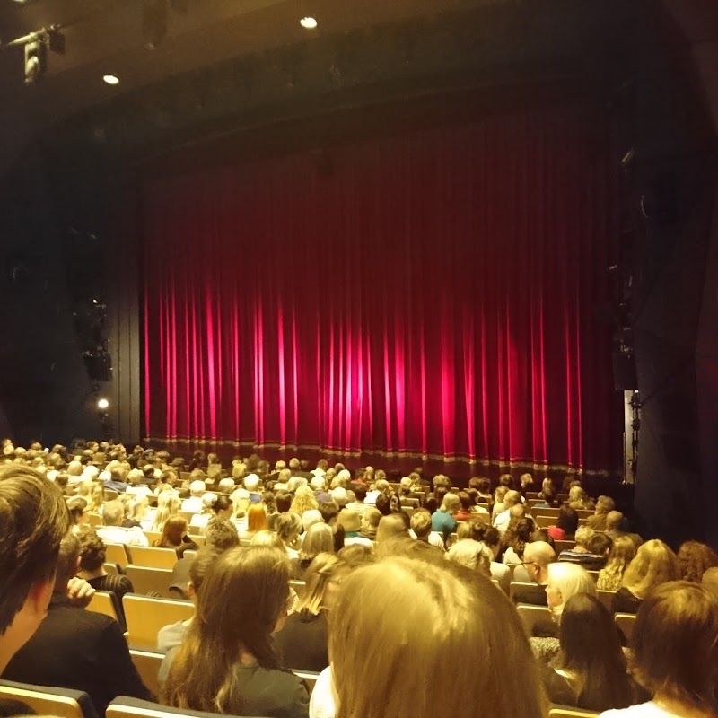 Die Staatstheater Stuttgart