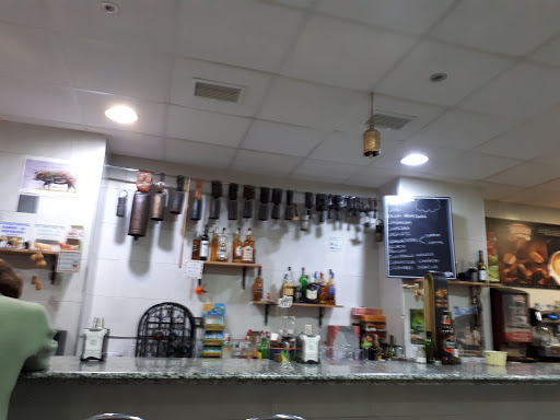 Información y opiniones sobre Bar Restaurante La Esquinita Te Espero de Instinción