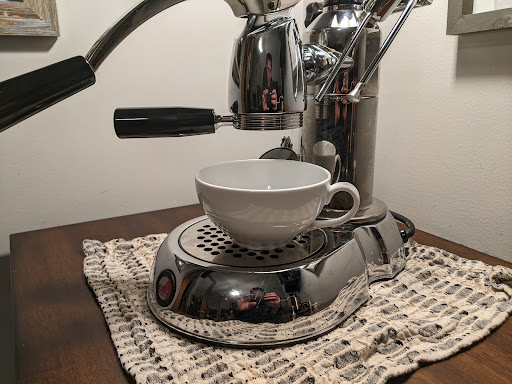 Furniture Store «Crate and Barrel», reviews and photos, 1102 Commons Dr, Geneva, IL 60134, USA