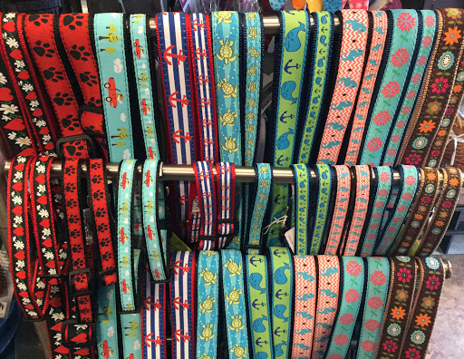 Pet Supply Store «Beowoof Provisions For Pets», reviews and photos, 106 5th St, Hoboken, NJ 07030, USA