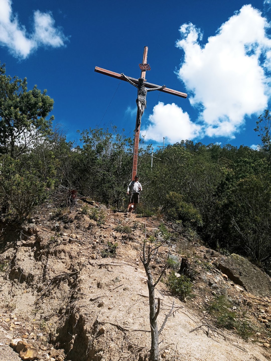 Cruces