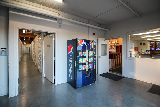 Self-Storage Facility «Lake City Mini Storage», reviews and photos, 3116 NE 130th St, Seattle, WA 98125, USA