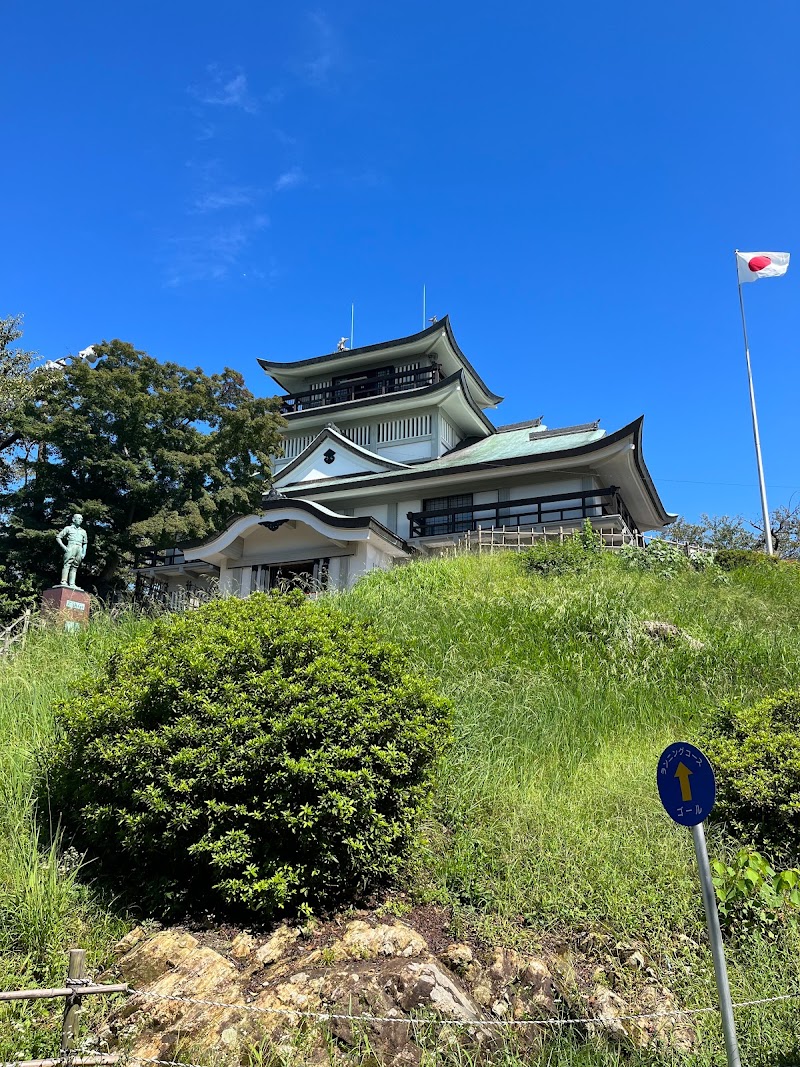 国指定史跡 小牧山