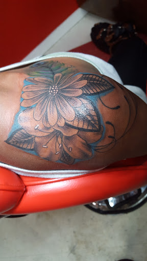 Tattoo Shop «Pork Chop», reviews and photos, 1356 James Jones Ave, Florence, SC 29505, USA