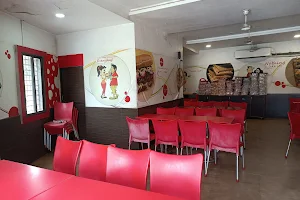 Mahavir Fast food image