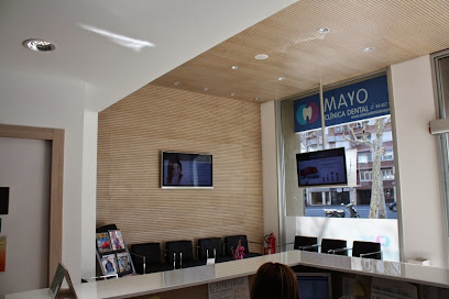 Información y opiniones sobre Clínica Dental Mayo Barcelona de Barcelona