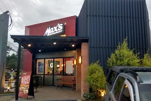 Max's Restaurant image