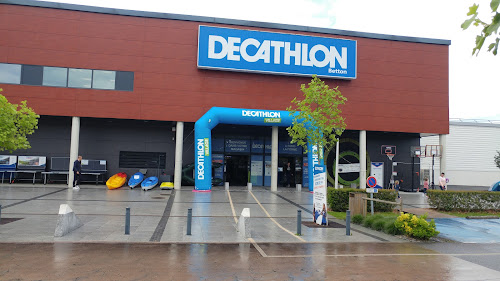 Magasin d'articles de sports Decathlon Rennes Betton Betton