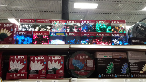 Outdoor Furniture Store «American Sale - Bridgeview», reviews and photos, 8951 Harlem Ave, Bridgeview, IL 60455, USA