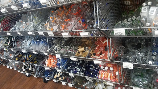 Liquor Store «T Brothers Liquor Lodge», reviews and photos, 417 Plum St SE, Olympia, WA 98506, USA